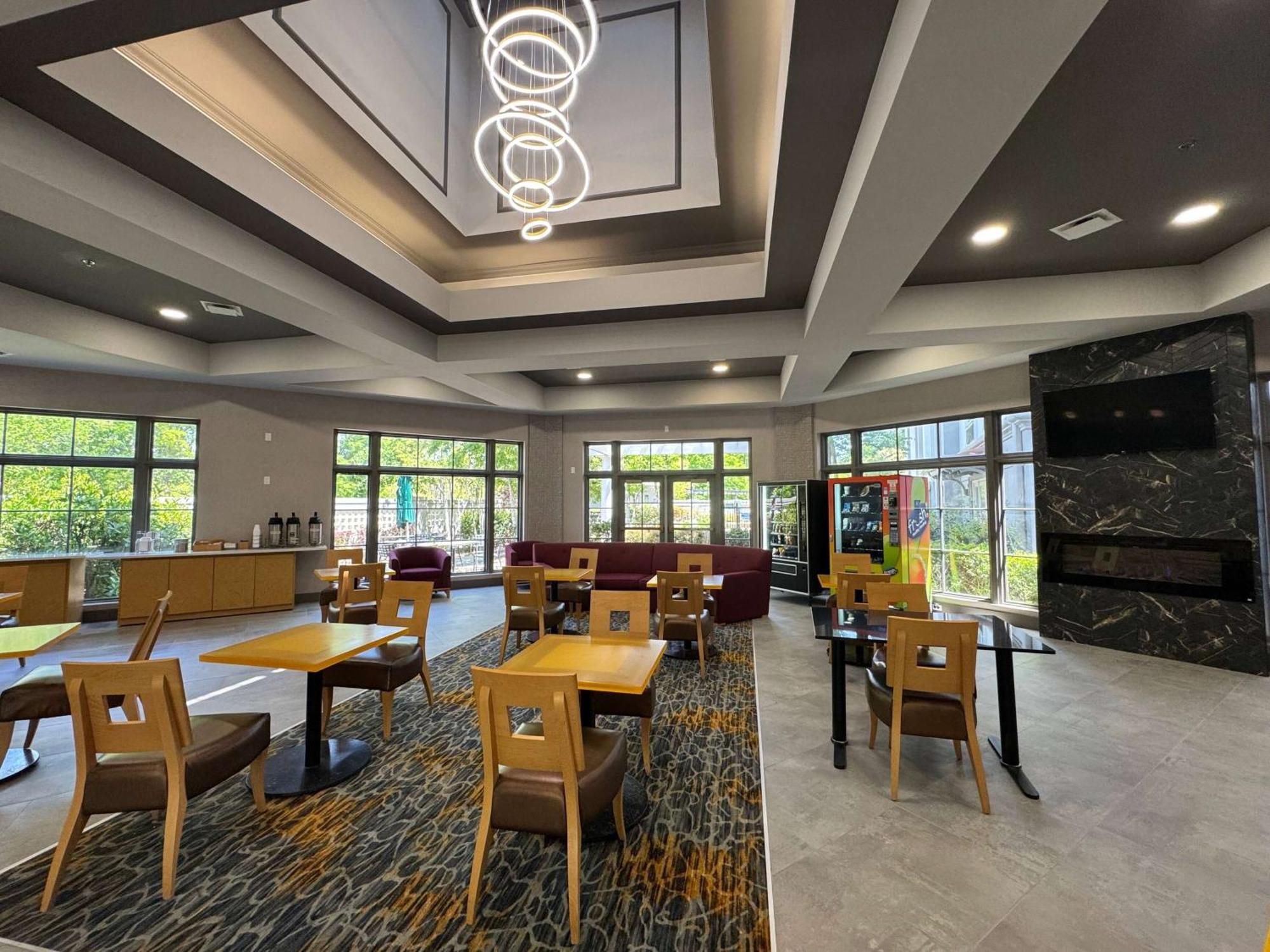 La Quinta By Wyndham Raleigh Cary Exterior foto